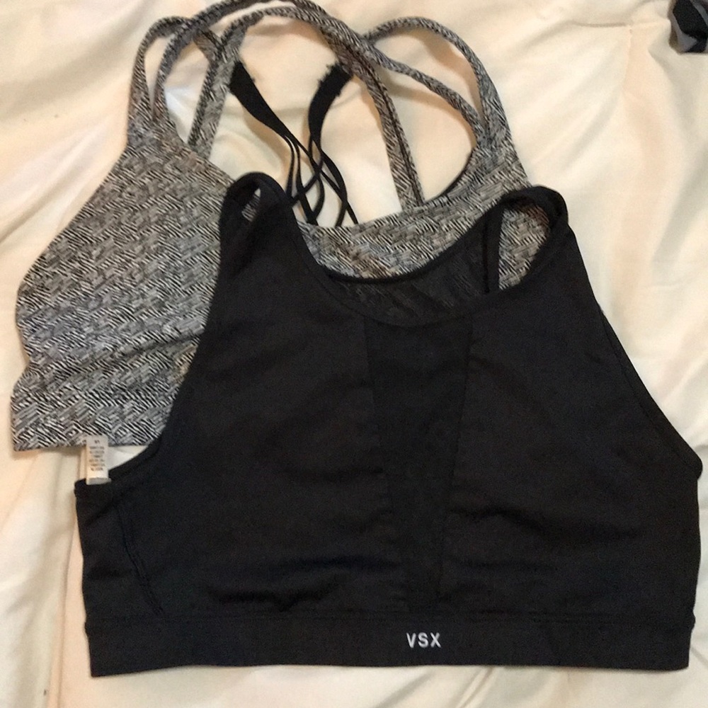 2 large sports bras